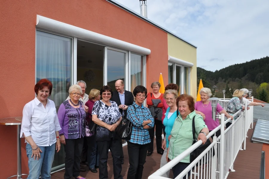 Frau Andrea Grossmann führte#durch die 4 Elemente