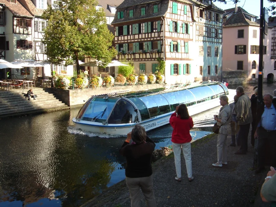 Schiffahrt auf der Ill