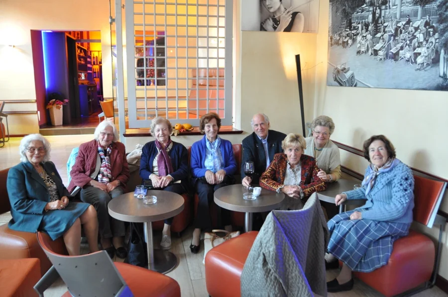 Eine Stammtischrunde bei #unseren InfoNachmittagen