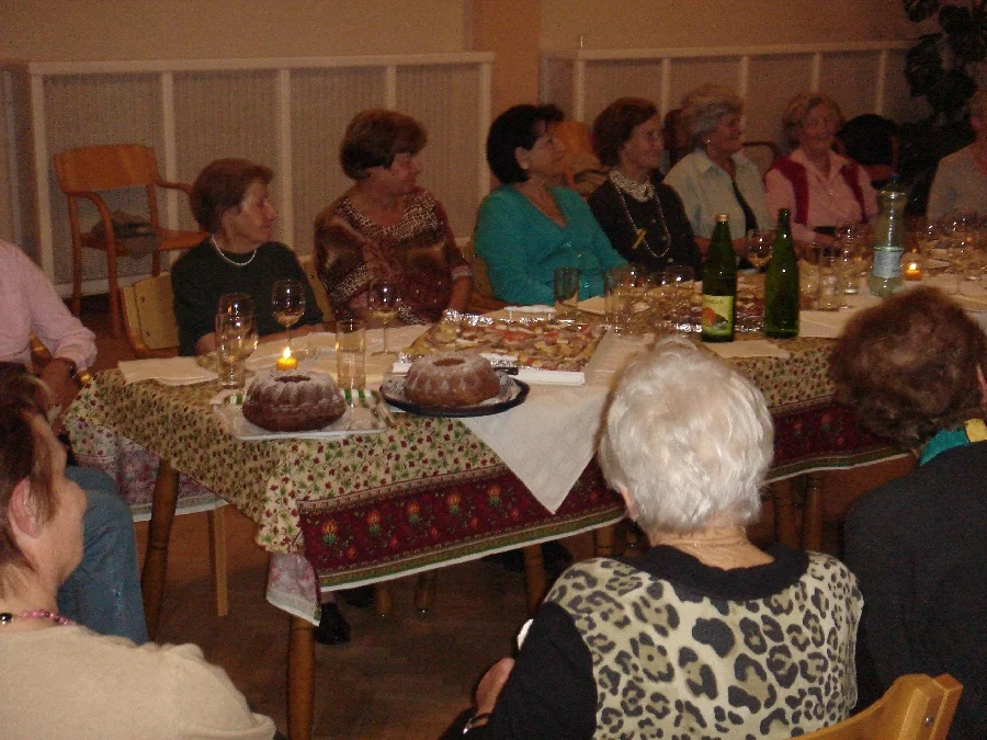 und alle lauschen begeistert