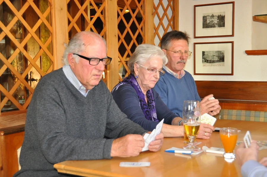Die Vorjahrssieger Herbert Paulitsch#und Doris Mokre mit#Ersatzmann Hans Prüller