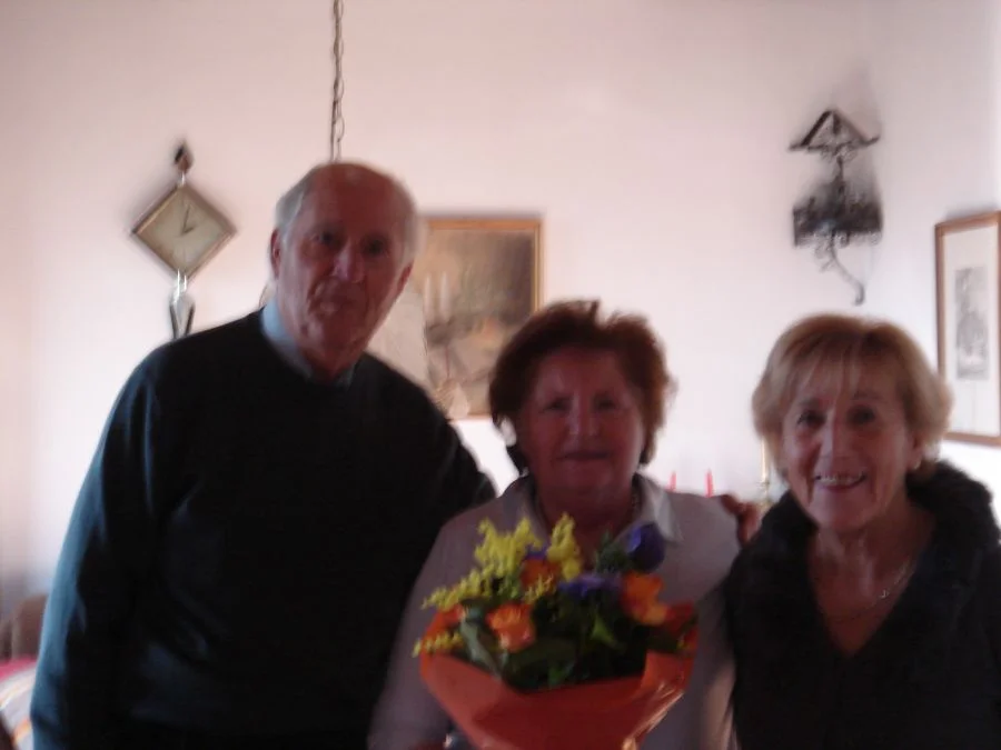 Obmann Hans Prüller und#Stv. Annemarie Orlitsch gratulieren