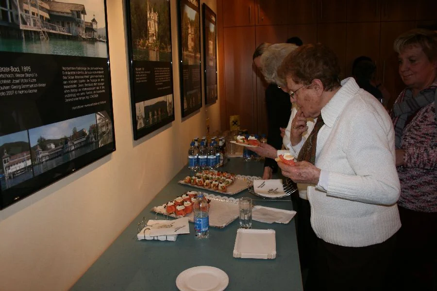 Großzügige Bewirtung mit Getränken#und pikanten Brötchen#Ein aufrichtiges Dankeschön der RBB