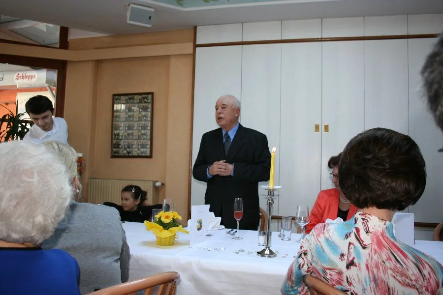 Franz Bukovschek hält eine sehr nette Begrüßungsansprache