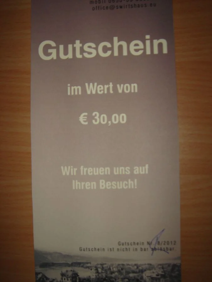 Der vom +s'Wirtshaus+ gespendete  Gutschein, wo auch die nächsten Spielenachmittage stattfinden werden.