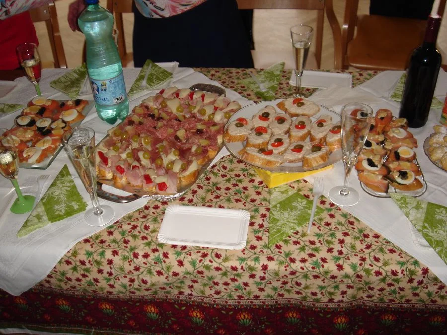 von den Tänzerinnen zubereitet