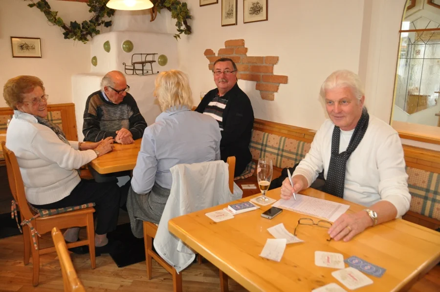 Spielleiter und Pressefotograf#Helmut Epe