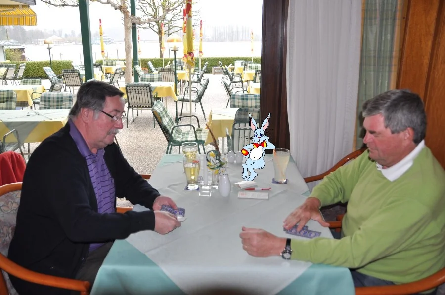 Zwei langjährige Gegner Peter Benz#und Helmut Saurer diesmal ohne Gewinn