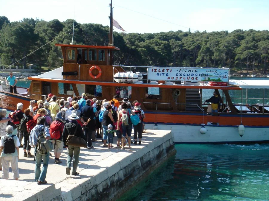 Abfahrt zur Insel Susak mit#anschließender Wanderung