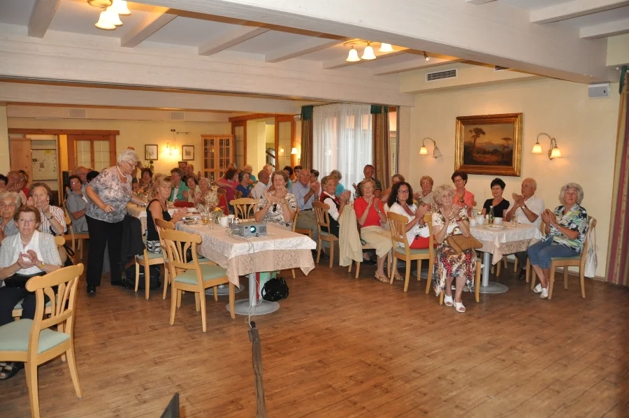 Da im schönen Speisesaal