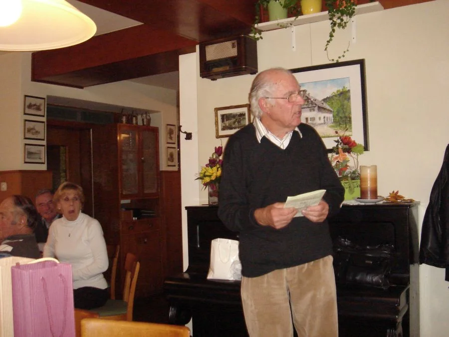 In Vertretung von Oberschiedsrichter#Helmut Epe, Turnierleiter Hans Prüller