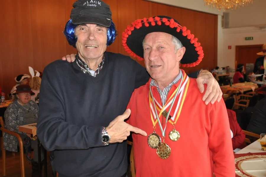 Vbm. Alfred Walter und#Goldmedaillengewinner#nicht Schladming Karl Janesch