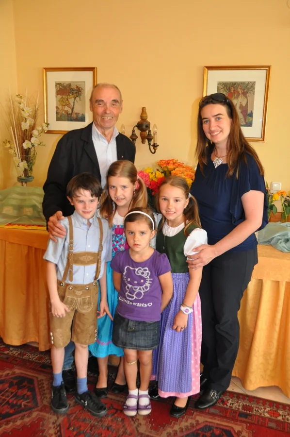 Vbm. Alfrd Walter, Mag-Sivia#Häusl-Benz mit#Elena Wienerroither, Viola Preiß und #Elias und Hannah Wienerroither
