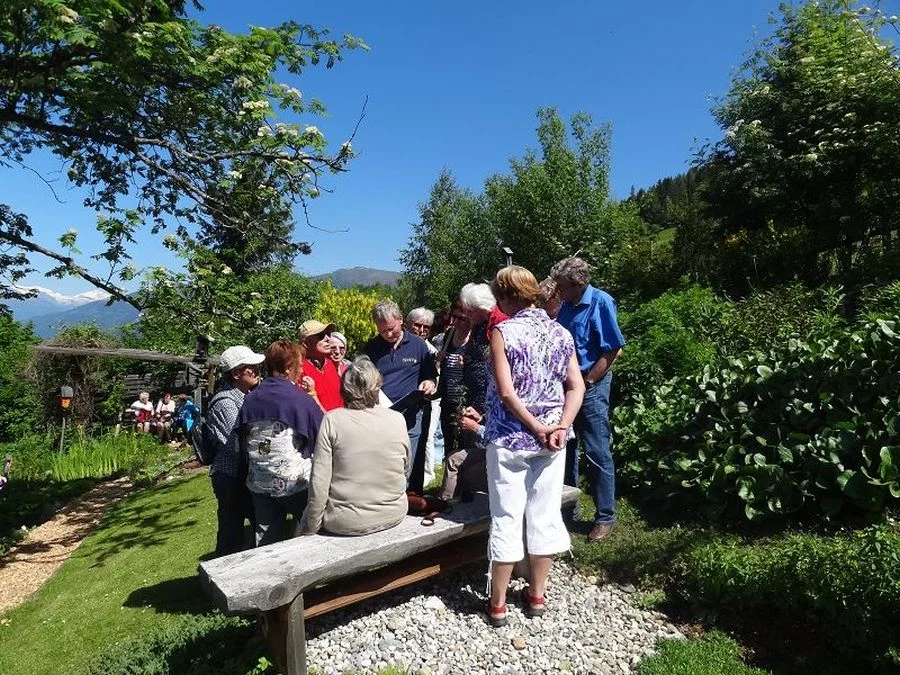 Es gab auch eine Verkostung von Tee#und Kräutergebäck
