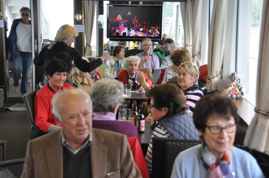 Johann und Marga Valente#genießen die Aussicht