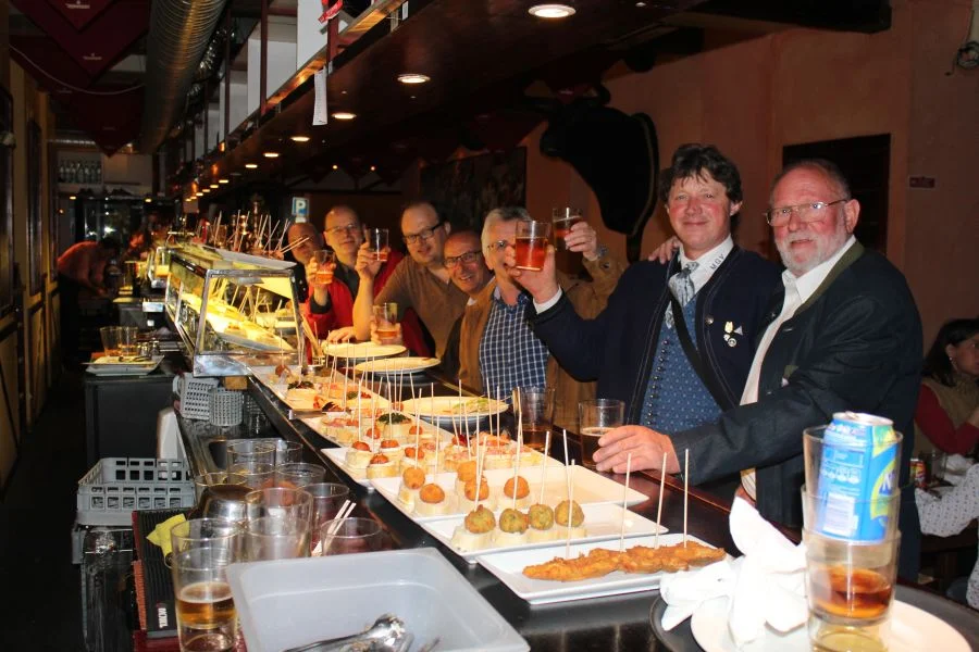 In Lisboa im Kreise einiger Sängerfreunde