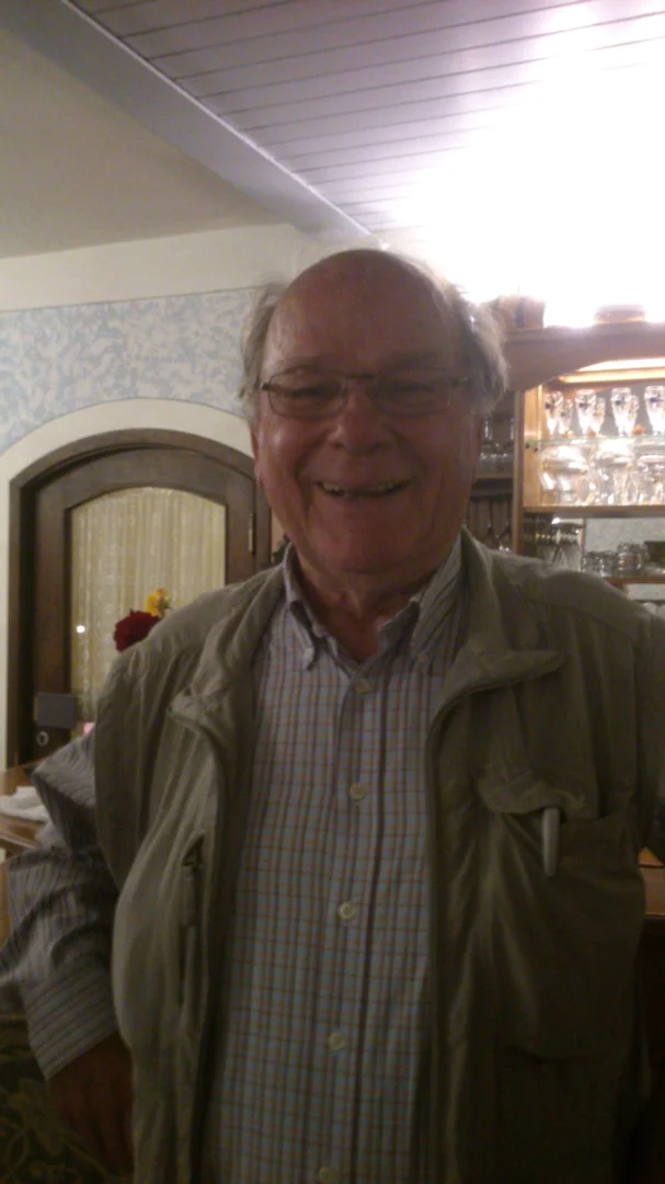 Otto Weihs mit typischen Siegerlächeln