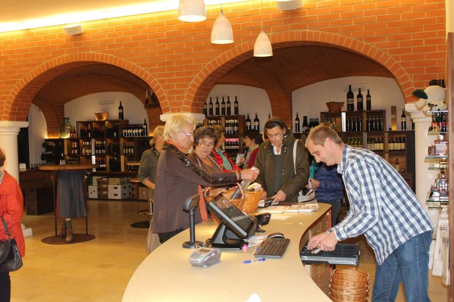 Andrang bei der Kassa