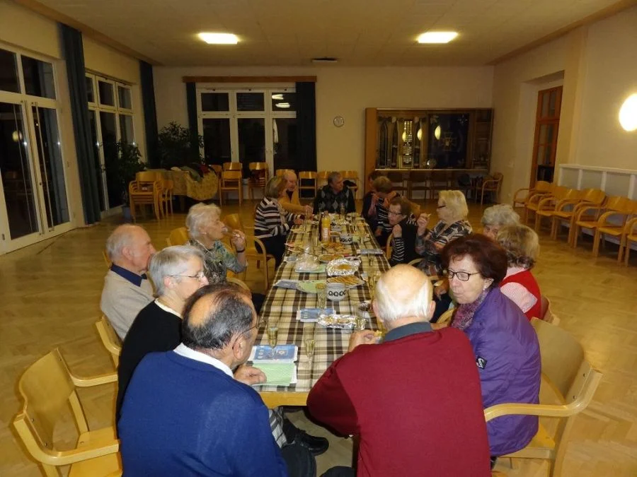 Es wurde wieder aufgetischt