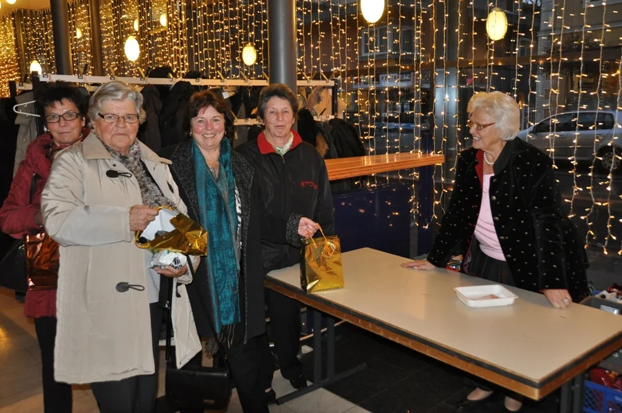 überreicht von der Obfrau