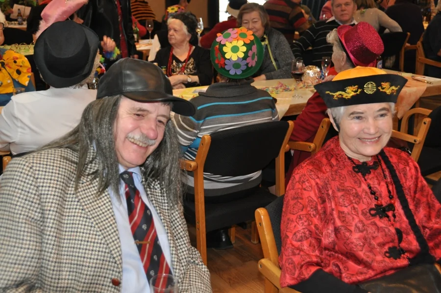 Hermann Deketh liebt es#+Chinesisch+