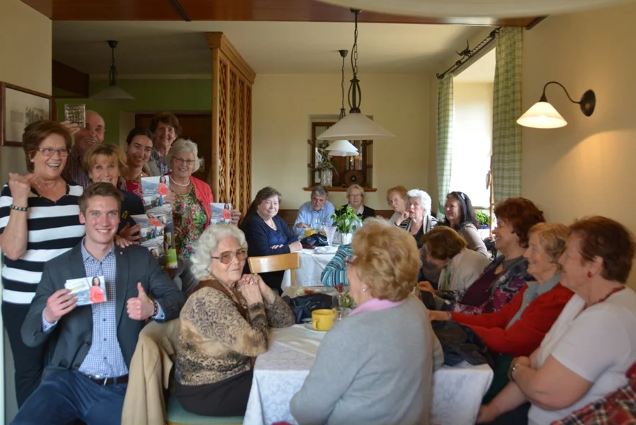 Positive Stimmung des Vorstandes#und der Bürgermeisterkandidatin#Mag. Silvia Häusl-Benz#für die kommende EU-Wahl