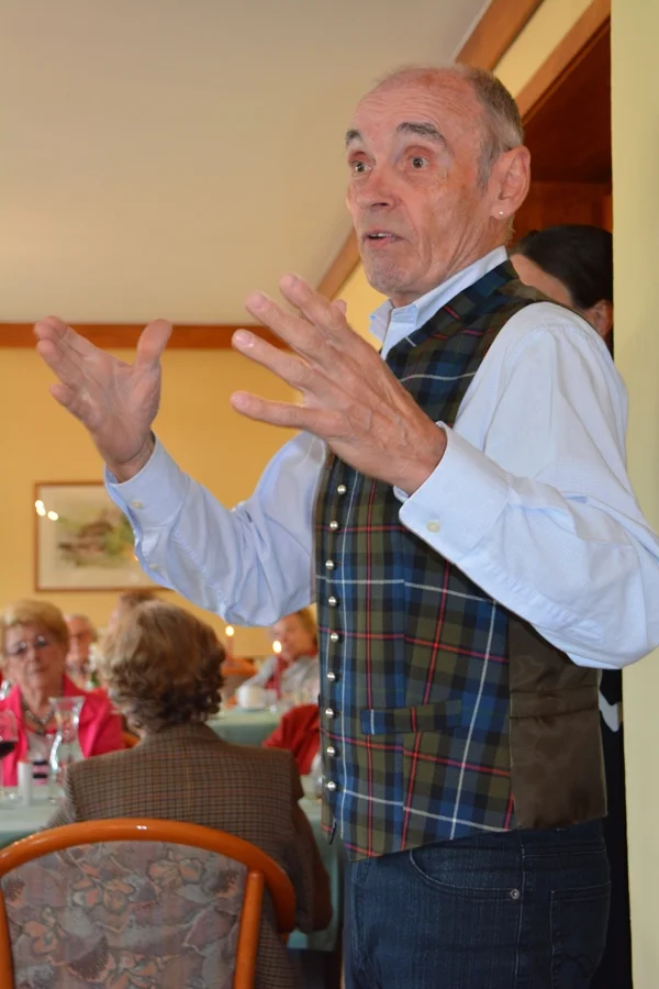 Vzbgm. Alfred Walter und die ÖVP#luden zu Kuchen und Kaffe