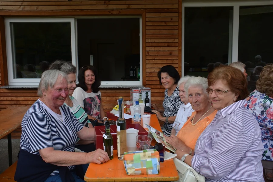 Lauter zufriedene Gewinner