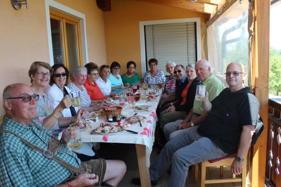 Die komplette Runde in der Gastwirtschaft Raunjak