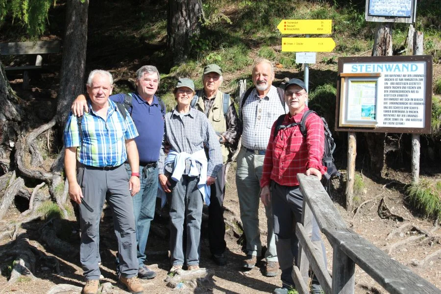 Zweite Rastpause bei der Steinwand.