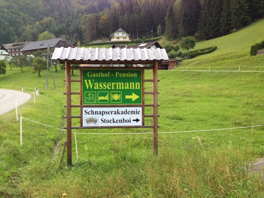 Die berühmte Schnapserakademie#in Stokenboi