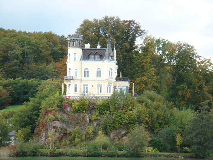 Ein Schloß in Reifnitz......