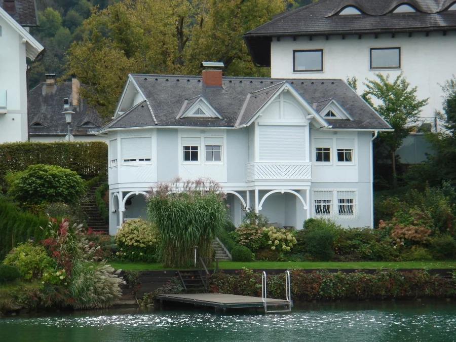 Eine Villa verkäuflich...