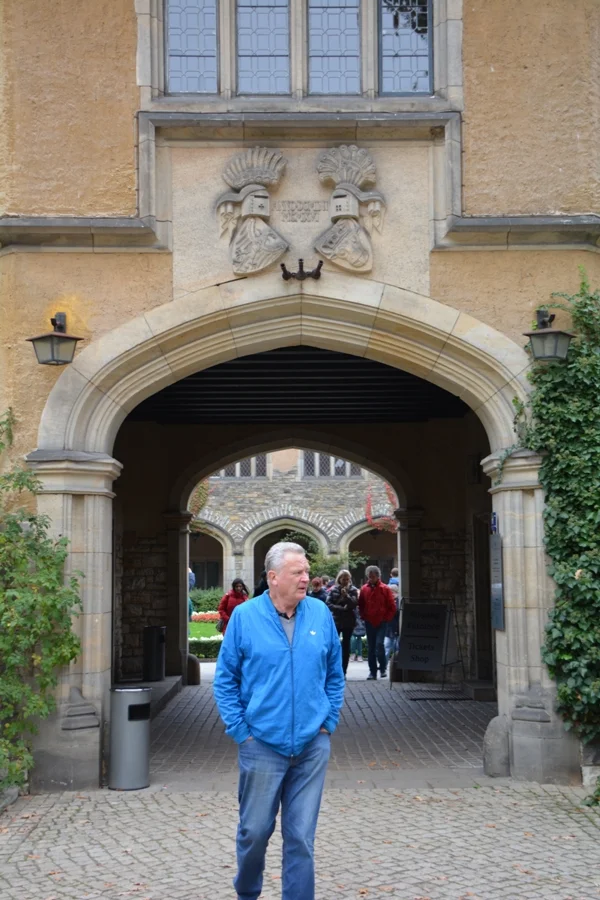 Hans Strasser +Nachzügler+ oder#+Vorreiter+