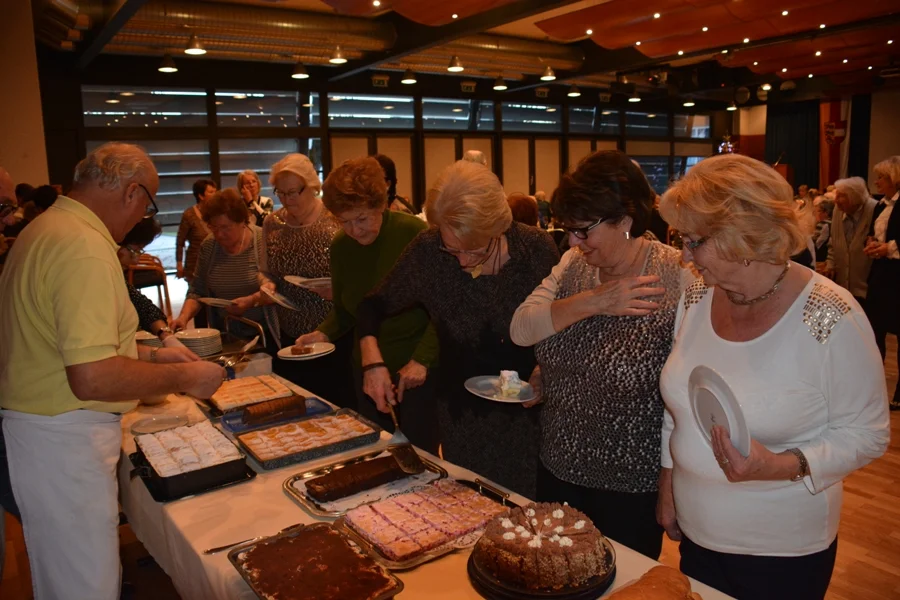 Pauli Aichholzer bei der Ausgabe