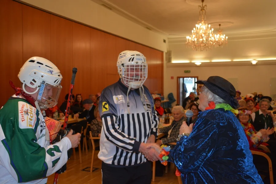 Neu in Pörtschach#+Senioreneishockey+