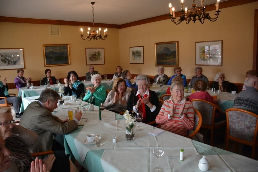 Überall zufriedene Gesichter