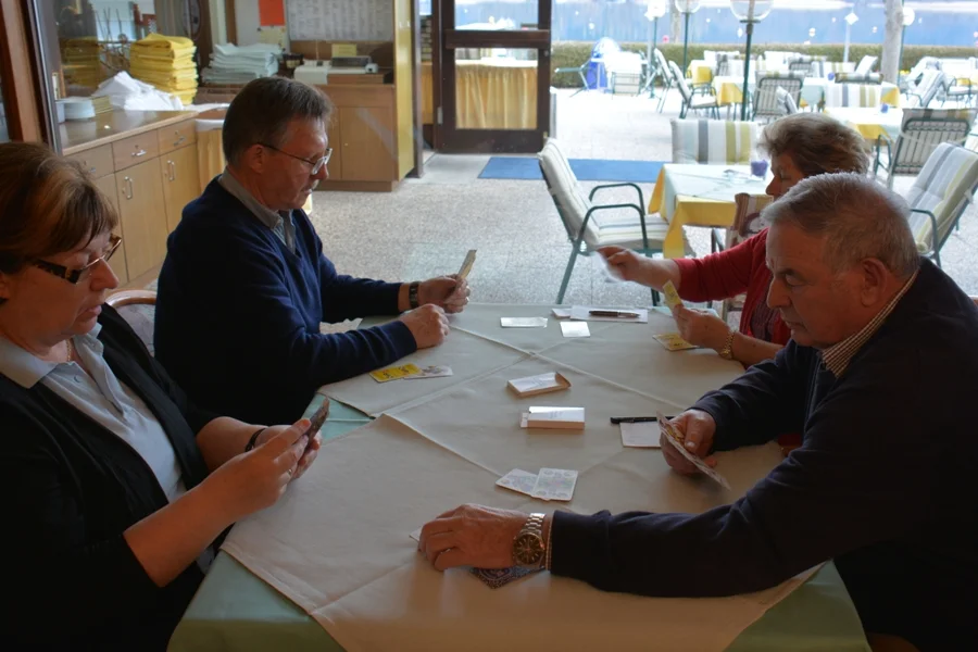 +Die Chefin+ gegen Spitzenspieler Robert Samitz