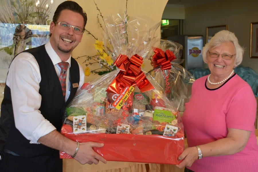 Glücklicher Gewinner mit Heimvorteil