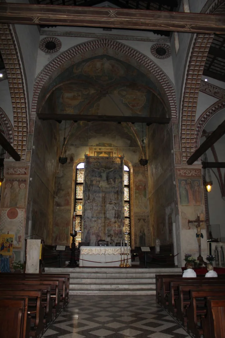 Erster Besuch die Kirche