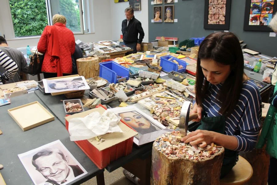 Schüler bei der Arbeit