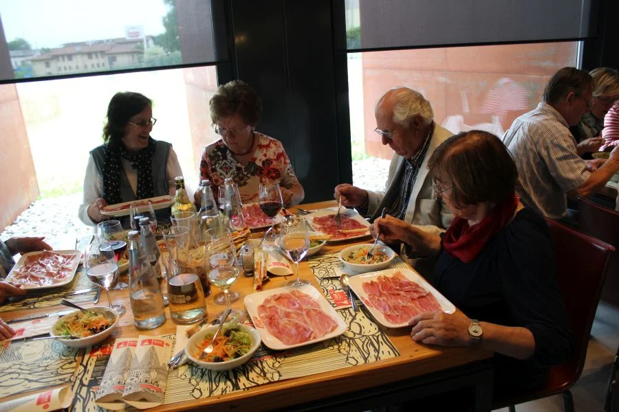 mit Pasta Schinken und Grappa