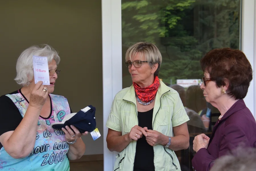 +Das große Los+ zogen auch Marga Valente und Marianne Paulitsch