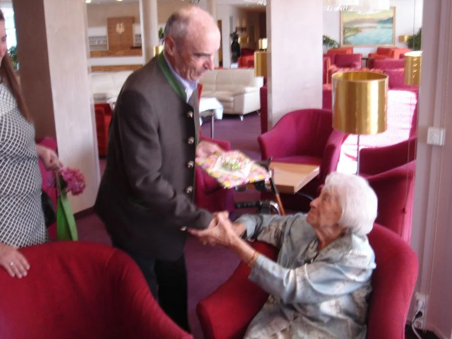 Alt-Vbgm. Alfred Walter ist ein regelmäßiger Besucher und immer gern gesehener Gast