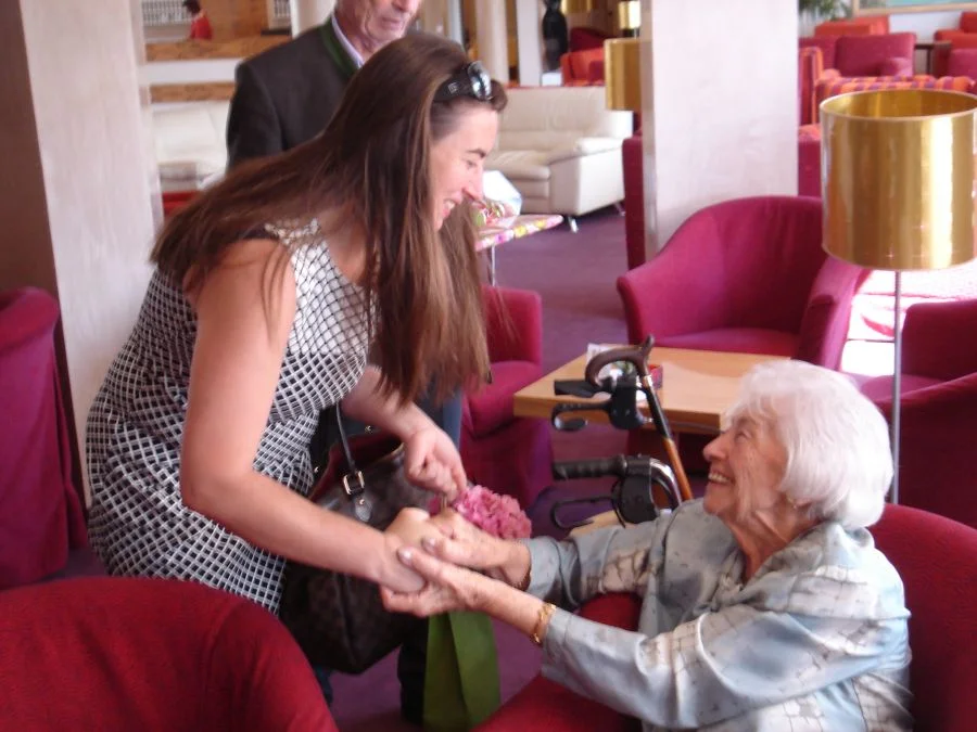 Frau Bgm. Silvia Häusl-Benz ist seit Jahren bei allen nennenswerten Geburtstagen#der SB-Mitglieder dabei