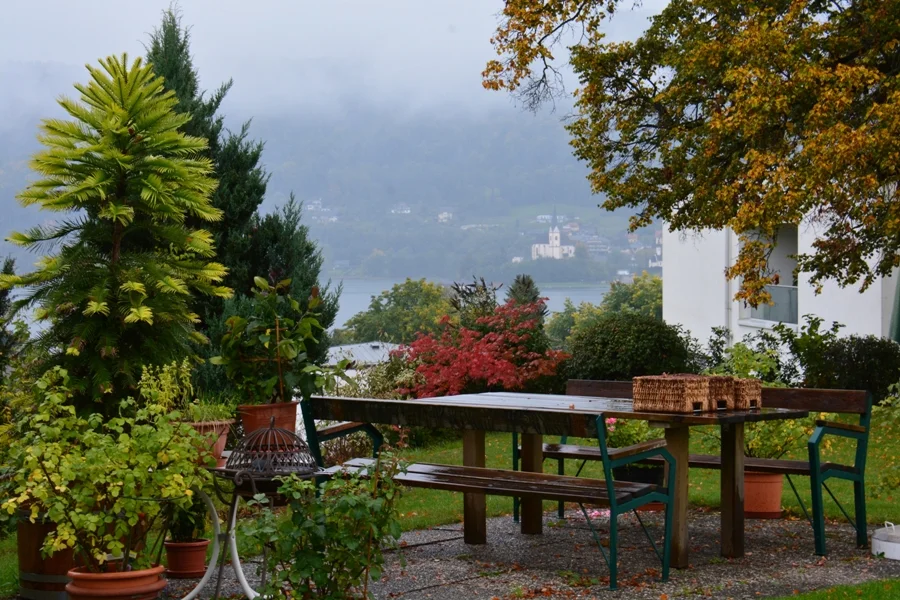 Besonders schöne Aufnahme von der Terrasse des +Strussnighof+ nach Maria Wörth+