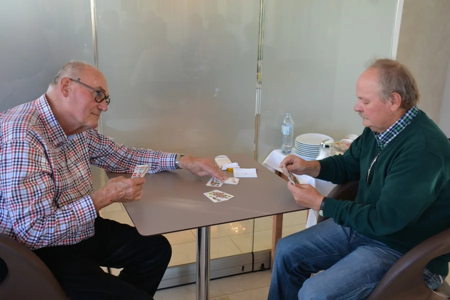 G. Wienerroither im Spiel mit Fredi Gaggl#diesmal mit 20 karten