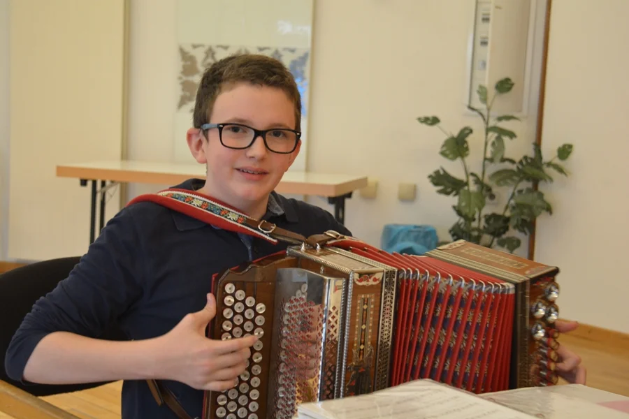 Alleinunterhalter +Mathias+ sorgte#für beste Stimmung