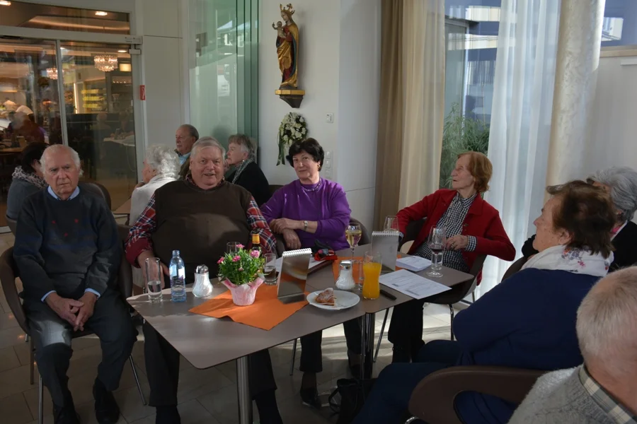 Ex-Burgtvogt mit Gattin ein eifriger Besucher unserer Veranstaltungen