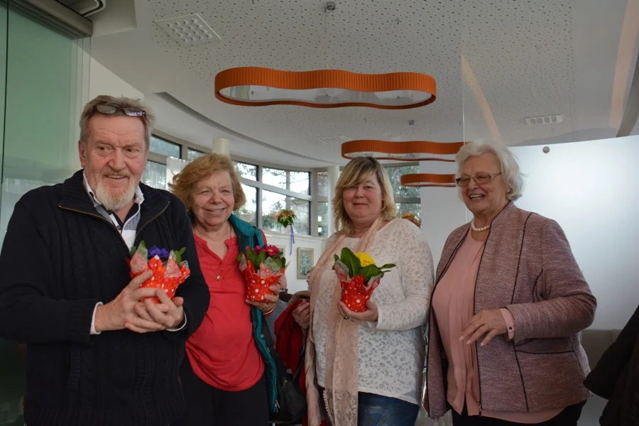 Einen Blumengruß zum Abschied